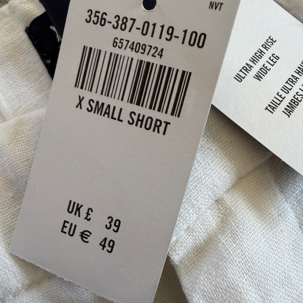 Hollister Livvy White Wide Leg High Rise Pants size XS Short NWT - Picture 5 of 8